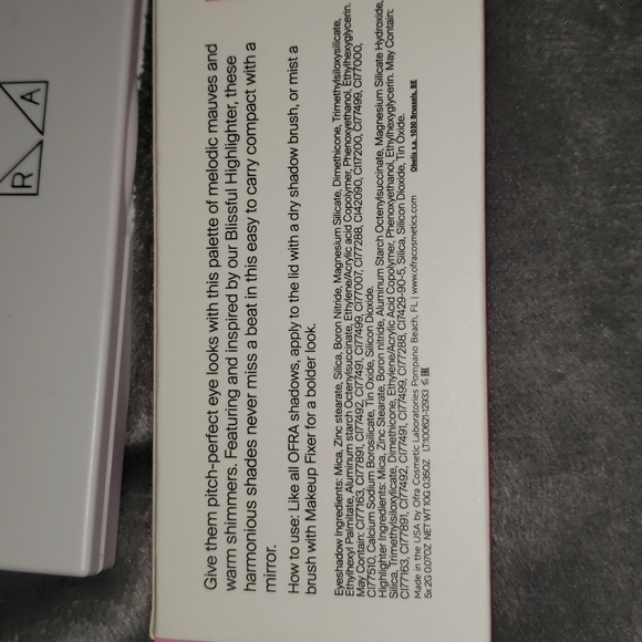 On the Glow OFRA PALETTE - Picture 7 of 7